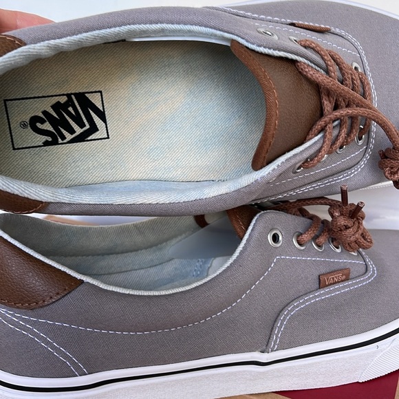 Vans Men’s Era 59
(C&L) Frost Gray/Acid Den
VN0A38FSQ70
Sneakers - Picture 14 of 16